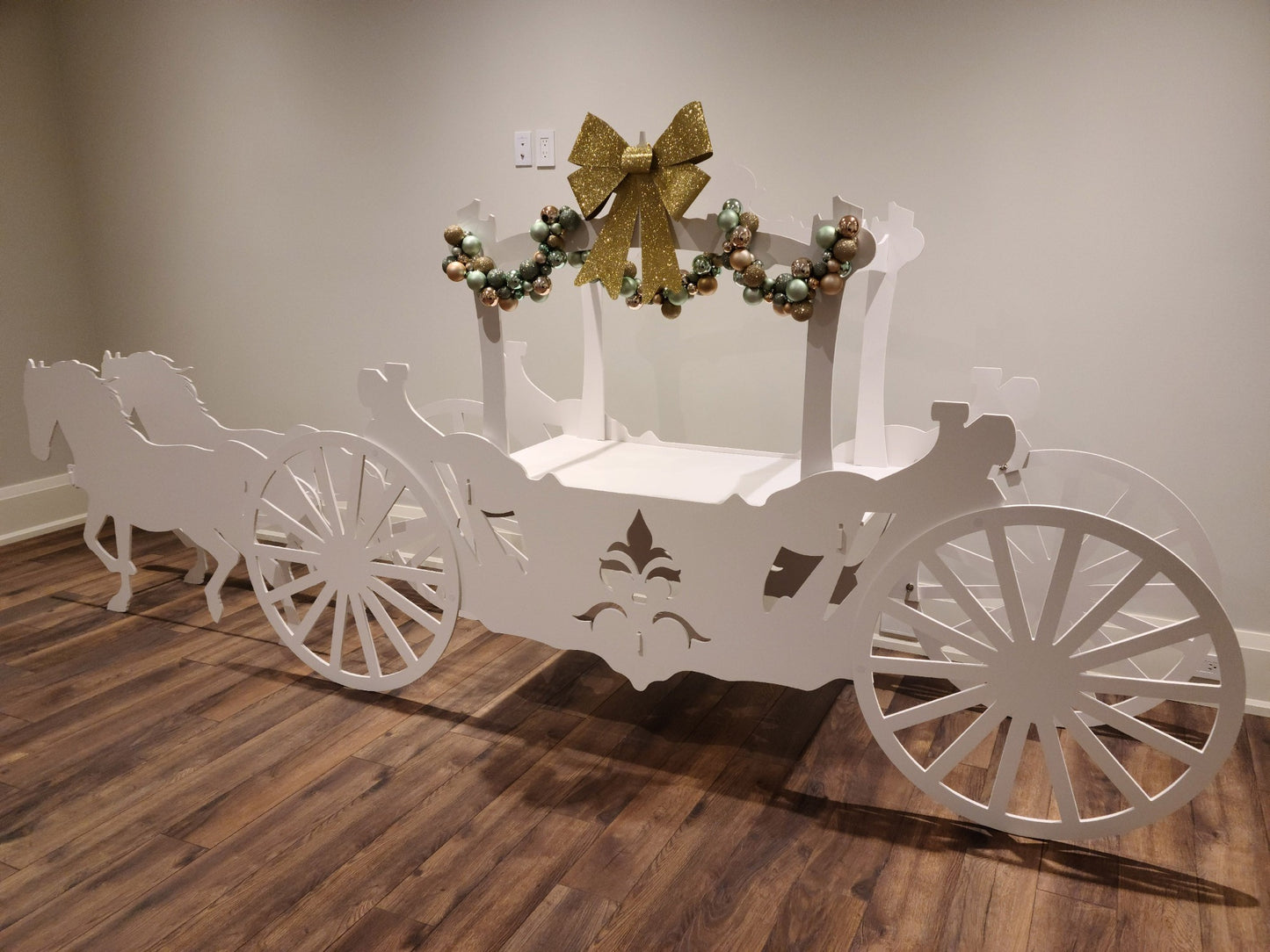 Fairy Carriage and Horse, Candy Cart, Birthday, Baby Shower, Bridal Shower, Wedding, Celebration, Free Delivery Canada, Sweet Cart, Wheels, Adult, Cake Stand, Mini Bar, Party Decor, Wedding Decoration, Wedding Idea, Durable White PVC, Outdoor Event, Collapsible,